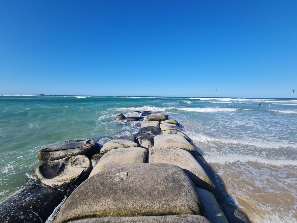 Wharf Lodge River View Apartment Maroochydore Bagian luar foto